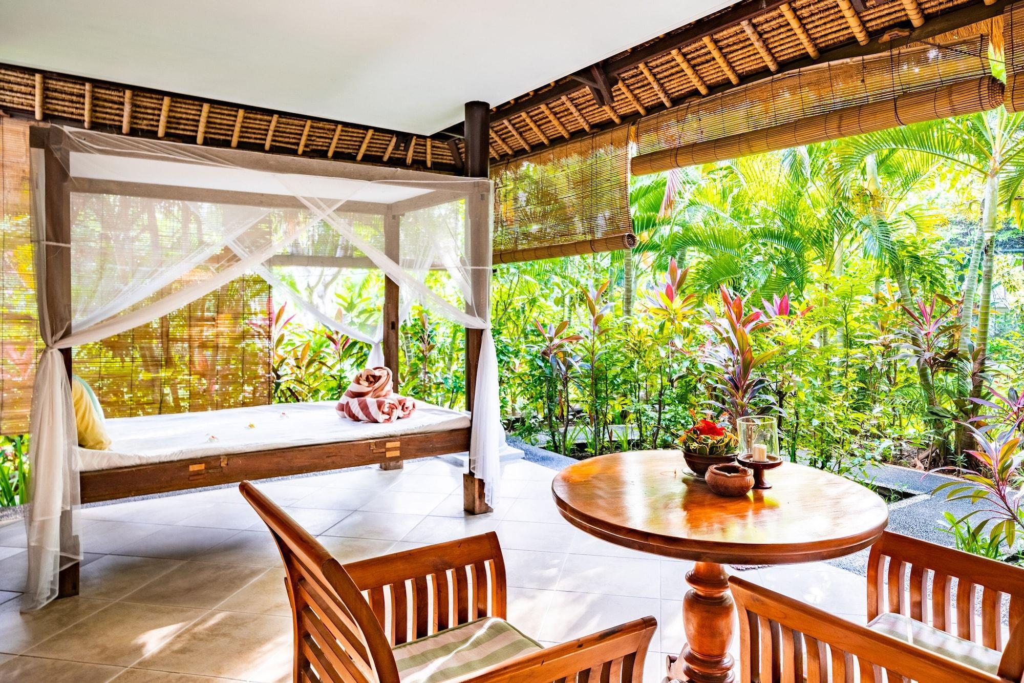 Taman Selini Wahana Beach Resort Пемутеран Екстер'єр фото