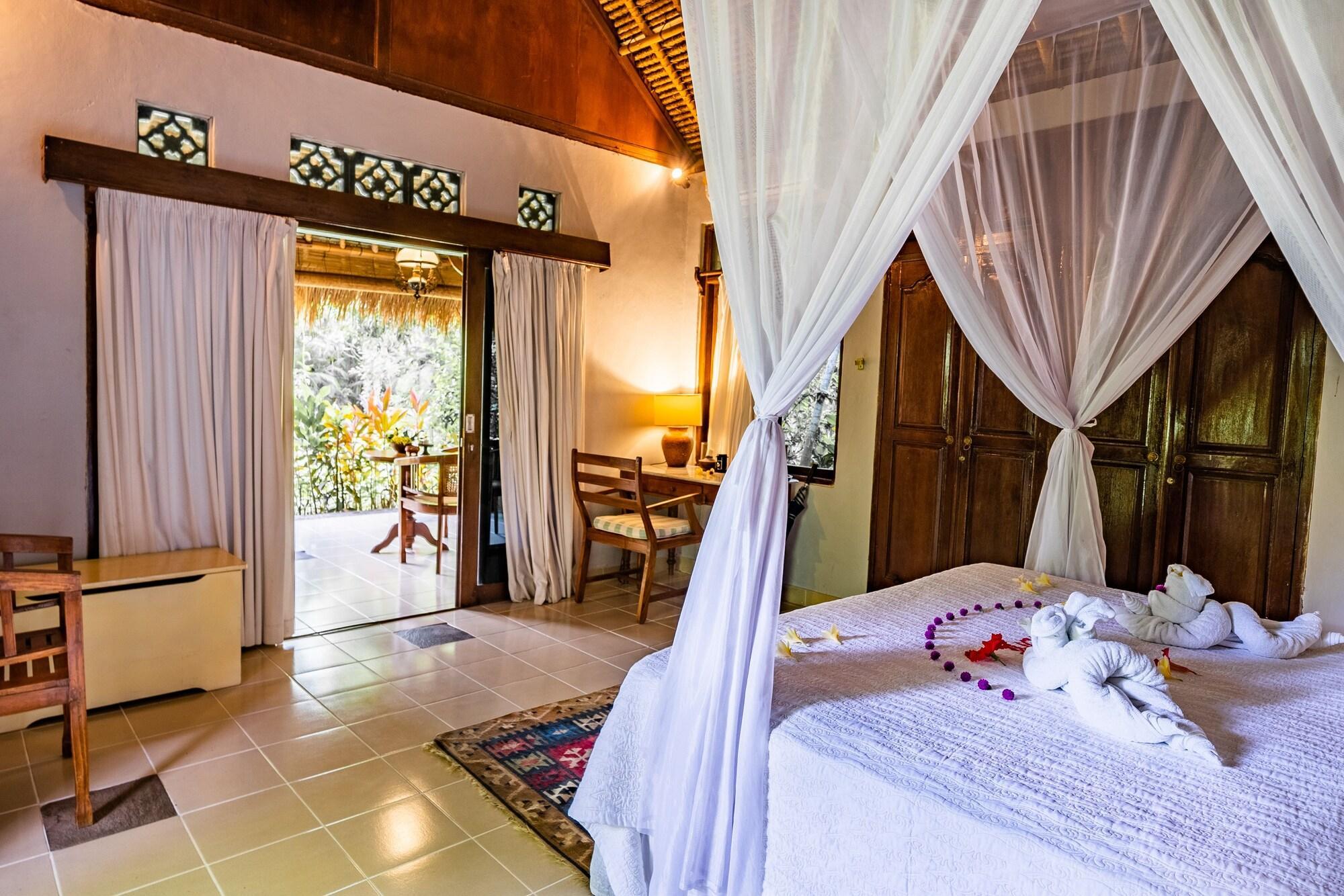 Taman Selini Wahana Beach Resort Пемутеран Екстер'єр фото